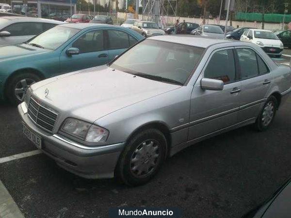 Mercedes-Benz C 220  CDI Elegance