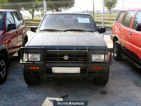 Nissan Terrano 2.7 TD TURBO