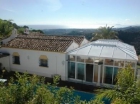 Chalet con 5 dormitorios se vende en Estepona, Costa del Sol - mejor precio | unprecio.es