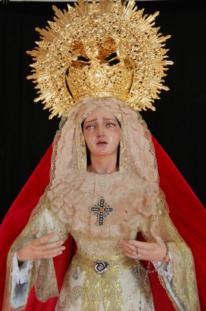 Dolorosa  tamaño natural