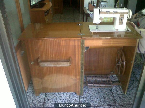 MAQUINA DE COSER SIGMA MOD. 161