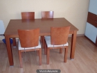 MESA DE COMEDOR Y 4 SILLAS COLOR CEREZO. - mejor precio | unprecio.es