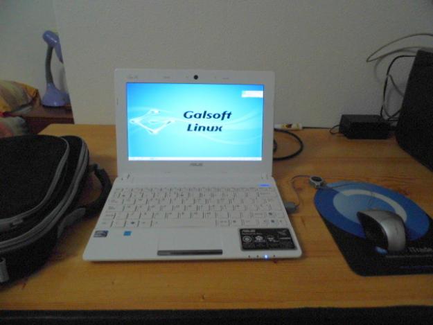 Netbook Asus x101ch blanco con Galsoft Linux