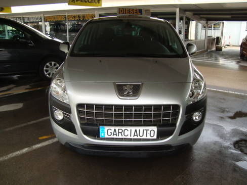 Peugeot 3008 16 HDI 110 CV