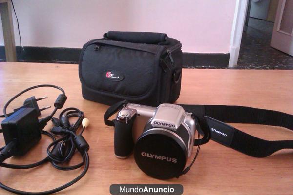 vendo camara Olympus SP-810UZ 14MP Digital Camera, 36x Wide Angle Zoom