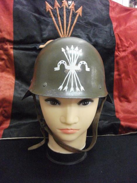 Vendo cascos Trubia de la guerra civil ambientados