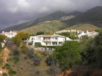 Chalet con 4 dormitorios se vende en Mijas Costa, Costa del Sol
