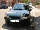Coche de ocasión Opel Vectra verde oscuro año 1999 Barcelona - mejor precio | unprecio.es