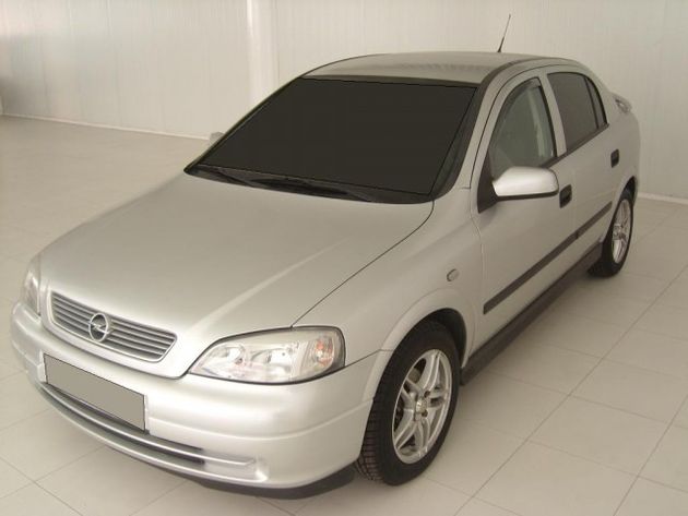 OPEL Astra 1.6 16v Edition