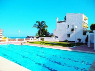 Chalet con 3 dormitorios se vende en Benalmadena Costa, Costa del Sol