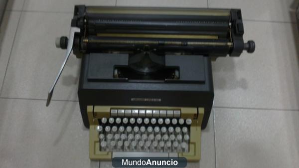Maquina Olivetti Linea 98