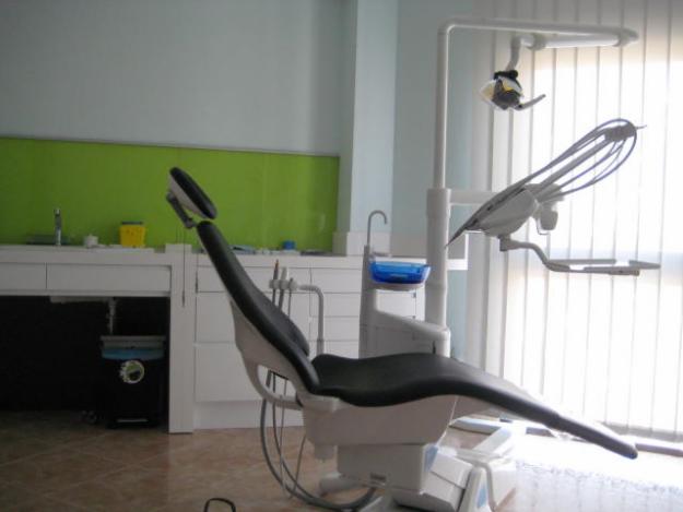 VENDO MATERIAL DENTAL A ESTRENAR OCASION