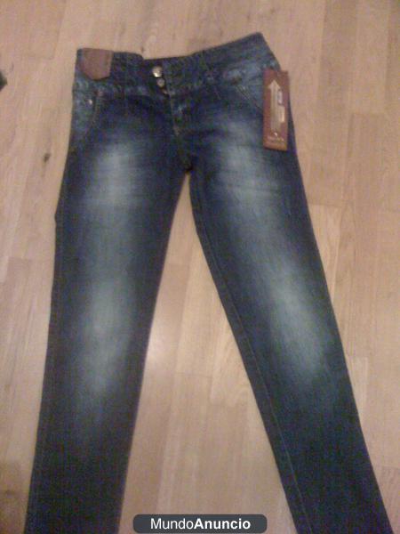 VENDO JEANS STUDIO F