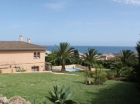 Chalet con 7 dormitorios se vende en Estepona, Costa del Sol - mejor precio | unprecio.es