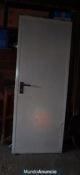 PUERTA SALA DE CALDERAS