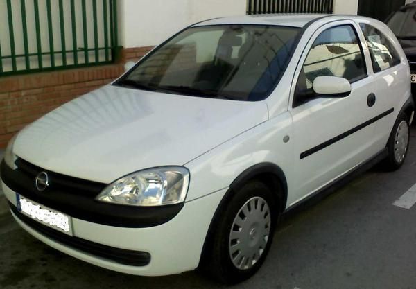 Opel corsa 1.2 16 V