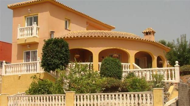 Chalet en venta en Nucia (la), Alicante (Costa Blanca)