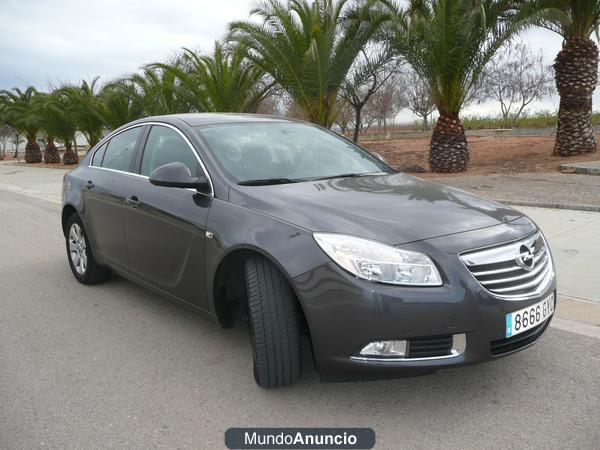 vendo opel insignia