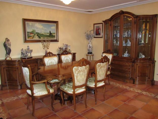 Muebles de salón clásico macizo de maderas nobles