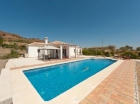 Chalet con 3 dormitorios se vende en Casarabonela - mejor precio | unprecio.es