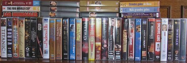 SE VENDE COLECCION DE PELICULAS ORIGINALES GRANDES TITULOS