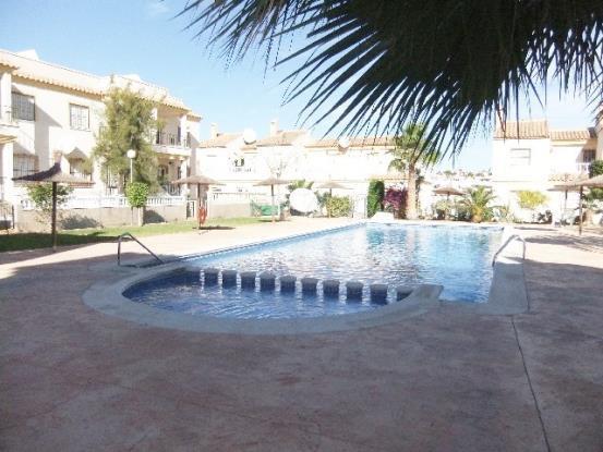 Apartamento Charmoso em Villamartin, Alicante, Espanha de Dois Quartos