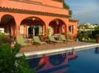 Chalet con 4 dormitorios se vende en Estepona, Costa del Sol - mejor precio | unprecio.es