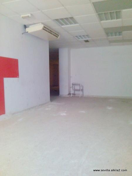 Local zona jose laguillo