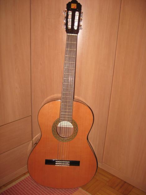 Guitarra clásica Alhambra 3C