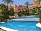 Adosado con 3 dormitorios se vende en Marbella, Costa del Sol - mejor precio | unprecio.es