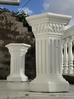 Columnas/ pies de mesa/ pilares/ romanas