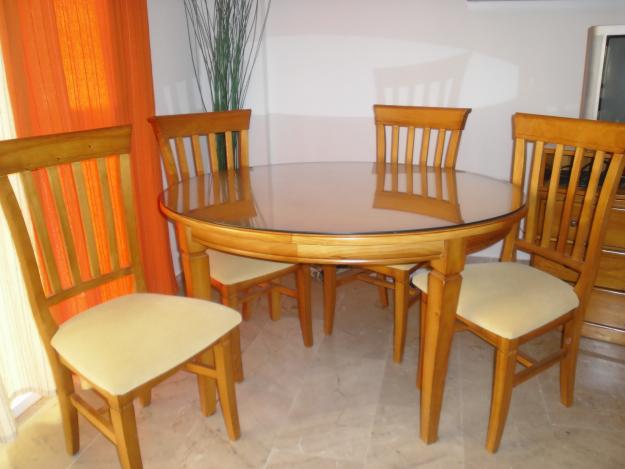 Conjunto mesa pino ovala con cristal + 4 sillas tapizadas calidad