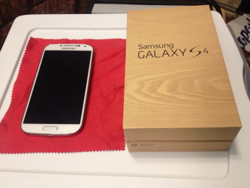 Samsung Galaxy S4 GT-i9500 - 16GB - Blanco