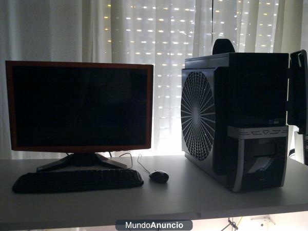 SE VENDE ORDENADOR CON PANTALLA G24