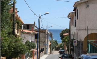 Apartamento : 4/5 personas - junto al mar - cala gonone  nuoro (provincia de)  cerdena  italia