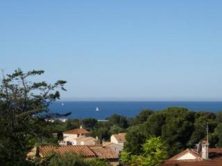 Apartamento en residencia : 4/4 personas - piscina - vistas a mar - bandol  var  provenza-alpes-costa azul  francia