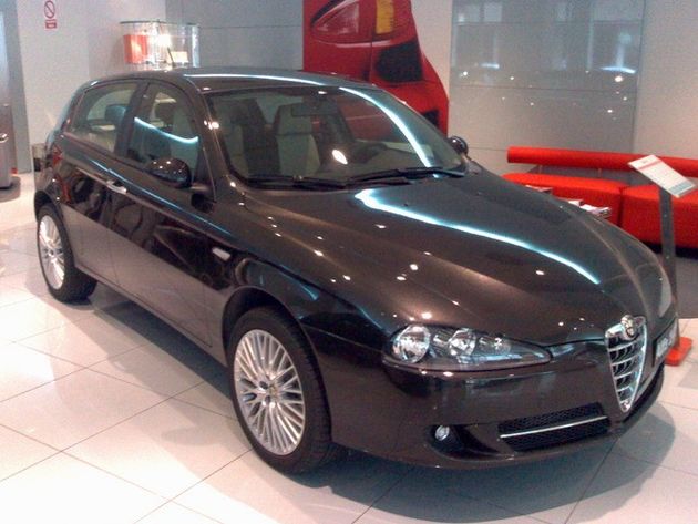 ASTON MARTIN DB9