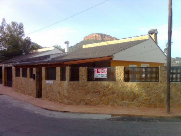 CHALET URB.LA PAZ GILET