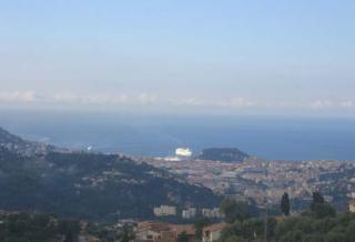 Apartamento en villa : 3/3 personas - vistas a mar - niza  alpes maritimos  provenza-alpes-costa azul  francia