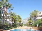 Apartamento con 2 dormitorios se vende en Marbella, Costa del Sol - mejor precio | unprecio.es