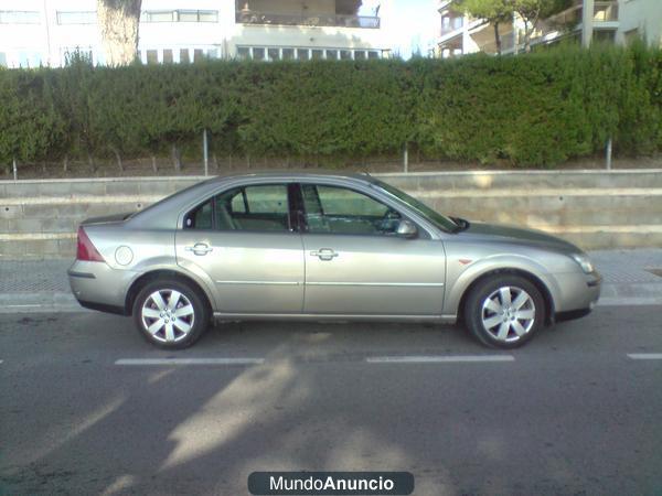 se vende ford mondeo