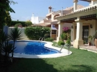 Chalet con 5 dormitorios se vende en Marbella, Costa del Sol - mejor precio | unprecio.es