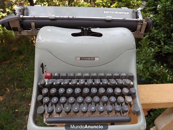 máquina de escribir mecánica LEXICON 80 de Hispano Olivetti