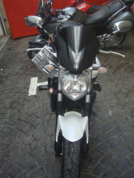 YAMAHA FAZER 600cc