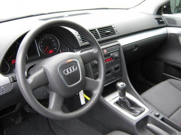 AUDI A4 2.0TDI