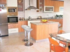 Chalet con 4 dormitorios se vende en Fuengirola, Costa del Sol - mejor precio | unprecio.es