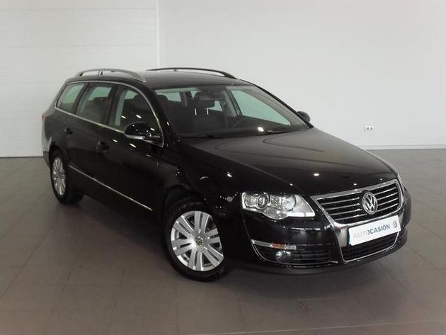 VOLKSWAGEN PASSAT 2.0TDI CR HIGHLINE
