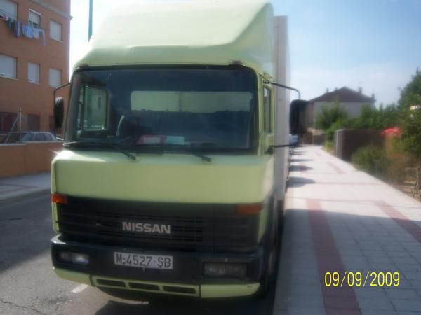 camion nissan l35/095 , con equipo de frio , motor 12000kl perfecto estdo 4999  tf 664337182
