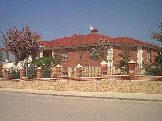 Casa Torrejón del Rey con terraza. - Guadalajara