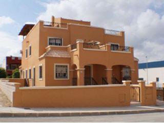 Casa en venta en Punta Prima, Alicante (Costa Blanca)